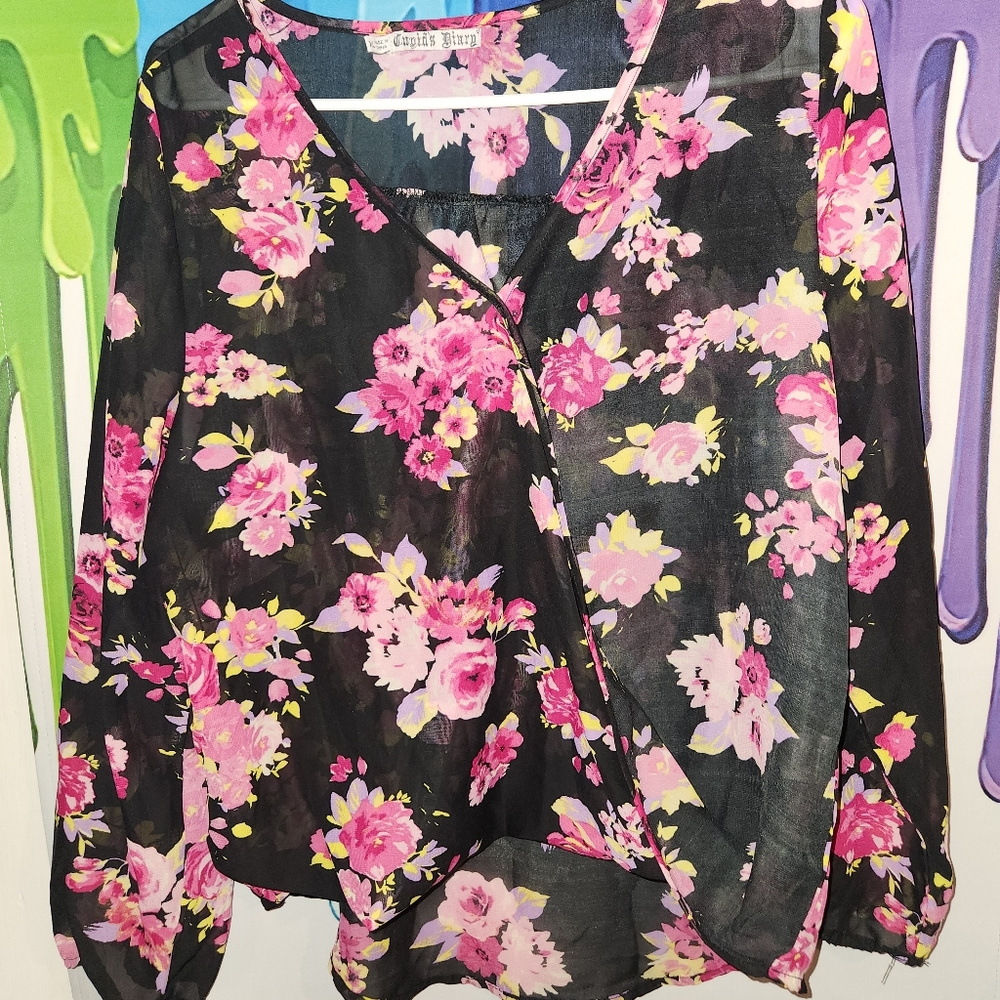 XL, Cupid's Diary, Floral Black and Pink Top